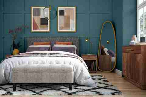 IMAGE: TRADE DECORATOR
